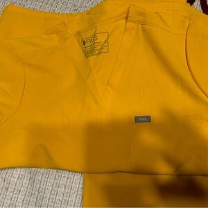 Figs Yellow Scrub Top